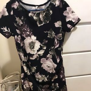 Pink blush maternity floral dress large